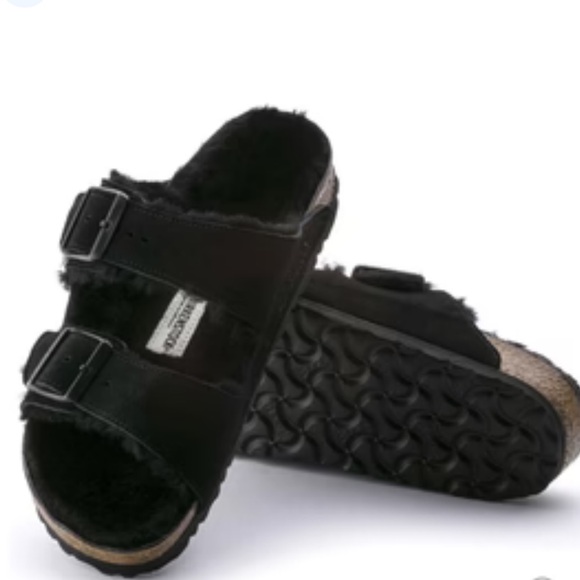 NWOT Birkenstock Arizona Fur Black Shearling Suede Leather
